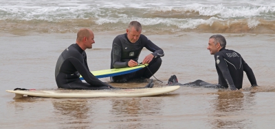 Surfing Mates